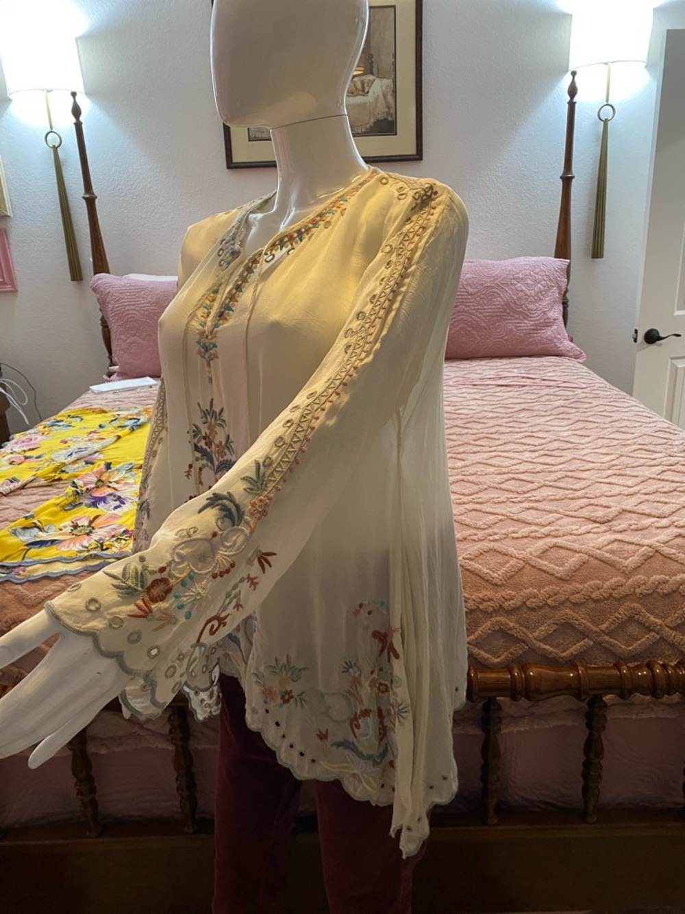 Johnny Was Embroidered Cream Boho Tunic Top L - Picture 2 of 6